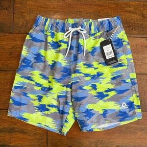 Reebock Mens Core Valley camouflage swim short size small
New with tags